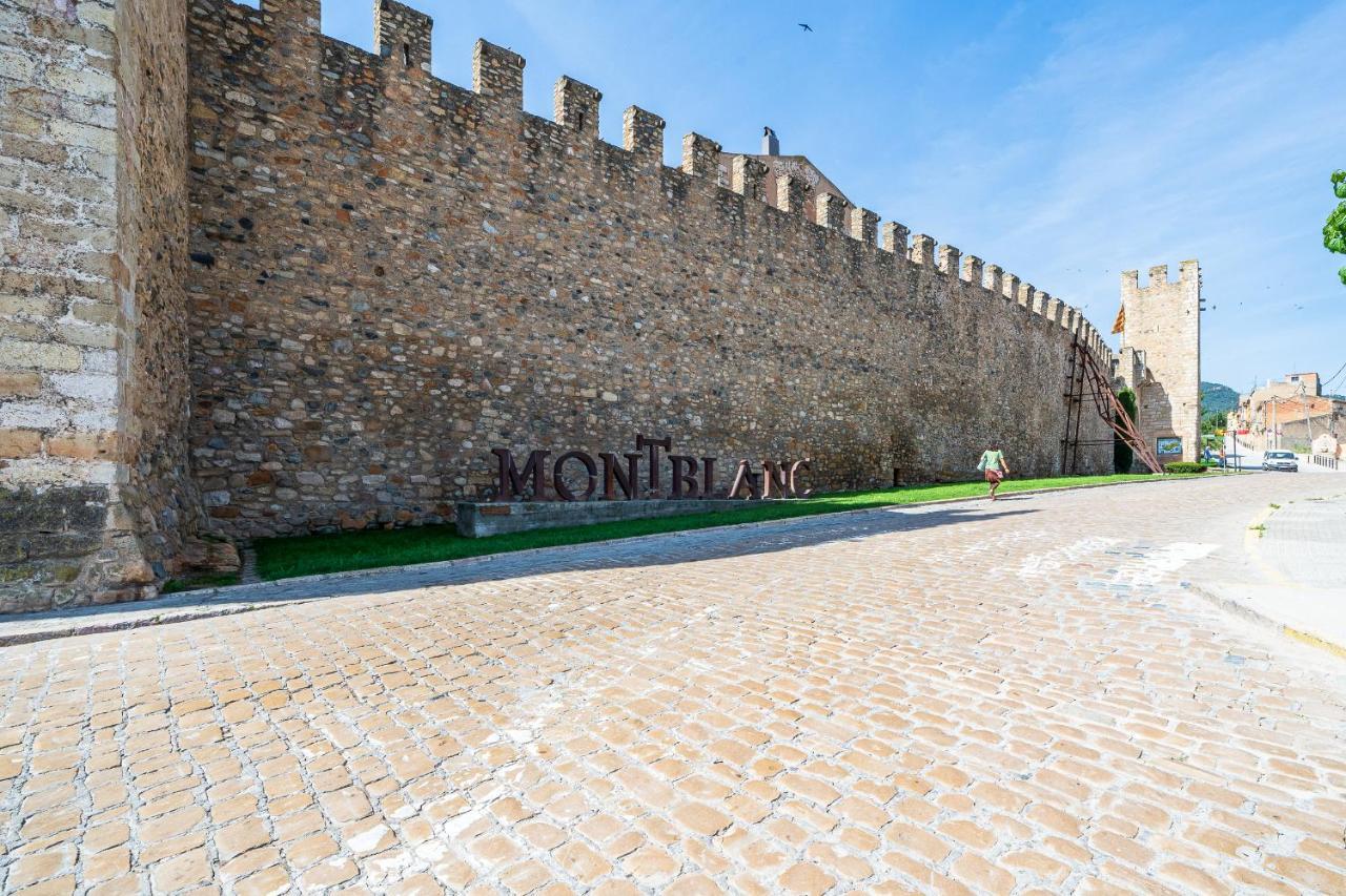 Hauzify I Apartaments Montblanc Esterno foto